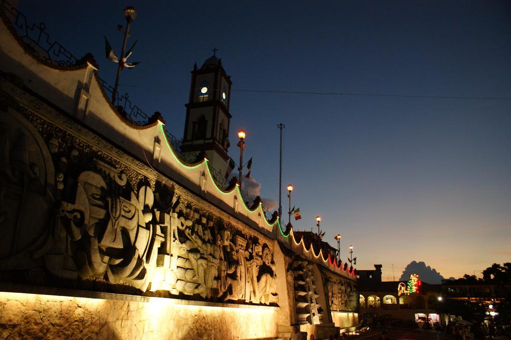 Hotel Blanch Papantla de Olarte Luaran gambar